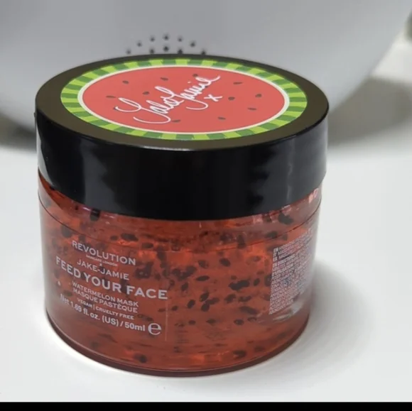 Revolution Feed your face Watermelon Mask Brand new - Picture 3 of 6
